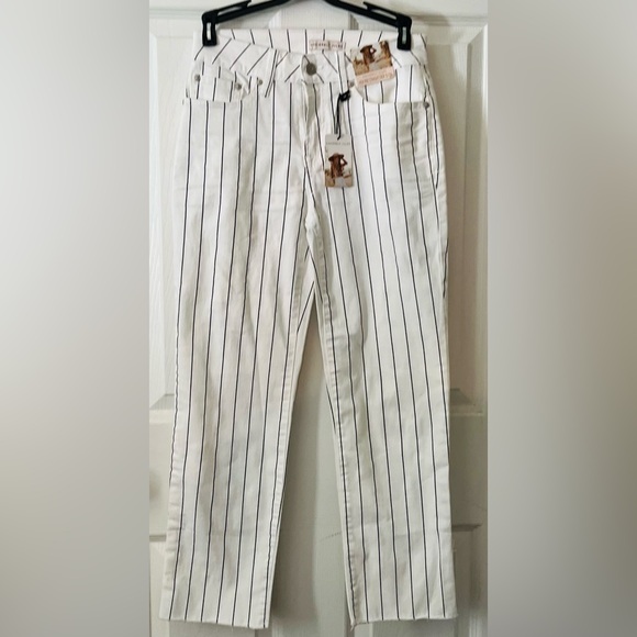 Sincerly Jules Denim - NWT Sincerely Jules Hi Rise Straight Crop White/Black Stripes Pants size 0/24